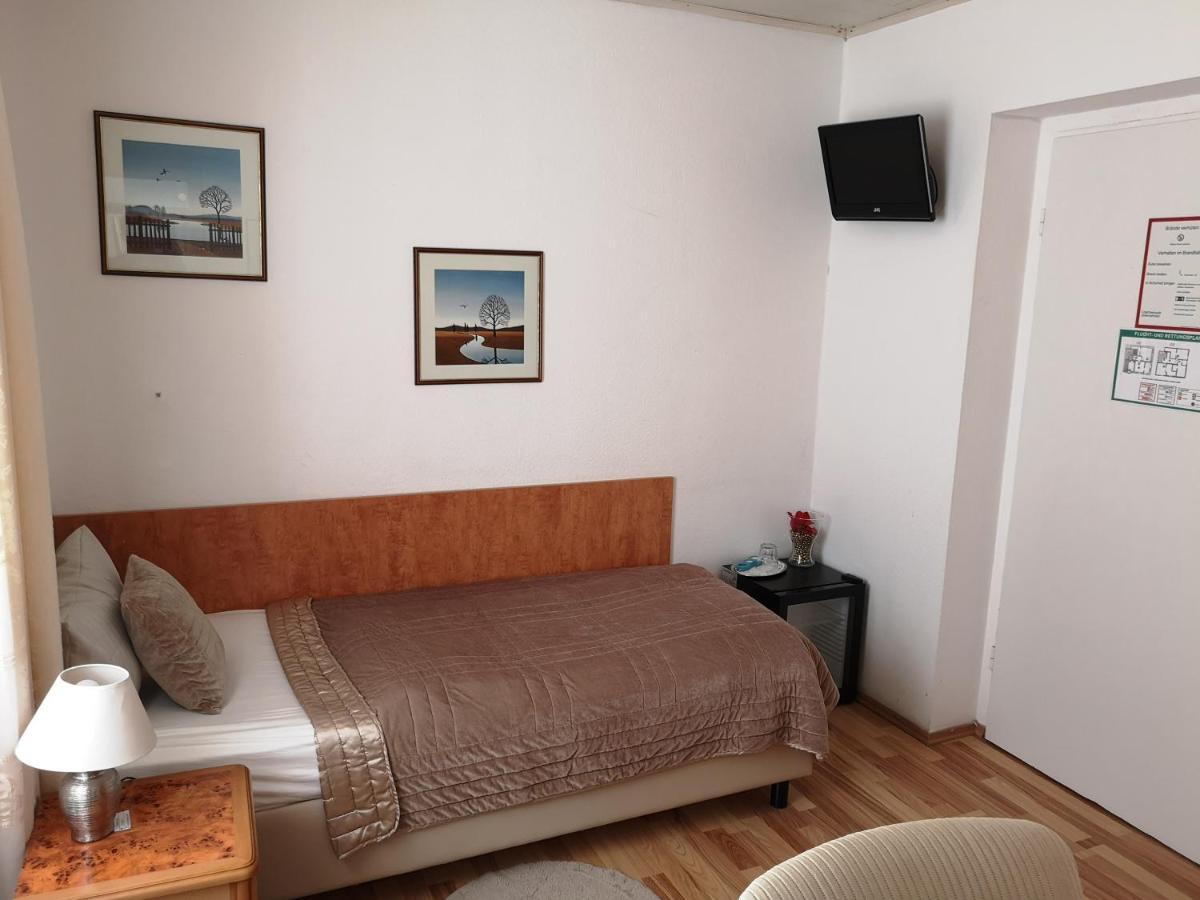 Hotel Loehr Μπάντεν-Μπάντεν Εξωτερικό φωτογραφία