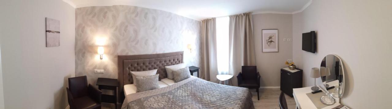 Hotel Loehr Μπάντεν-Μπάντεν Εξωτερικό φωτογραφία